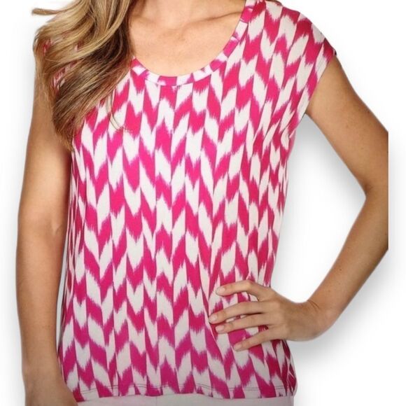 White and Pink Checkered Sleeveless Year-Round Top By Micheal Kors - Picture 3 of 3